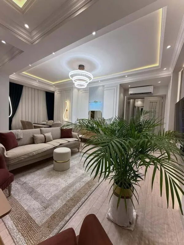 Satılır 3 otaqlı mənzil 125 m²