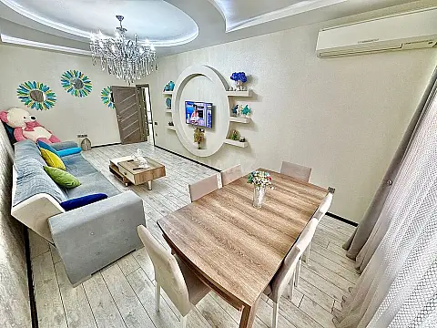Satılır 3 otaqlı mənzil 133 m²