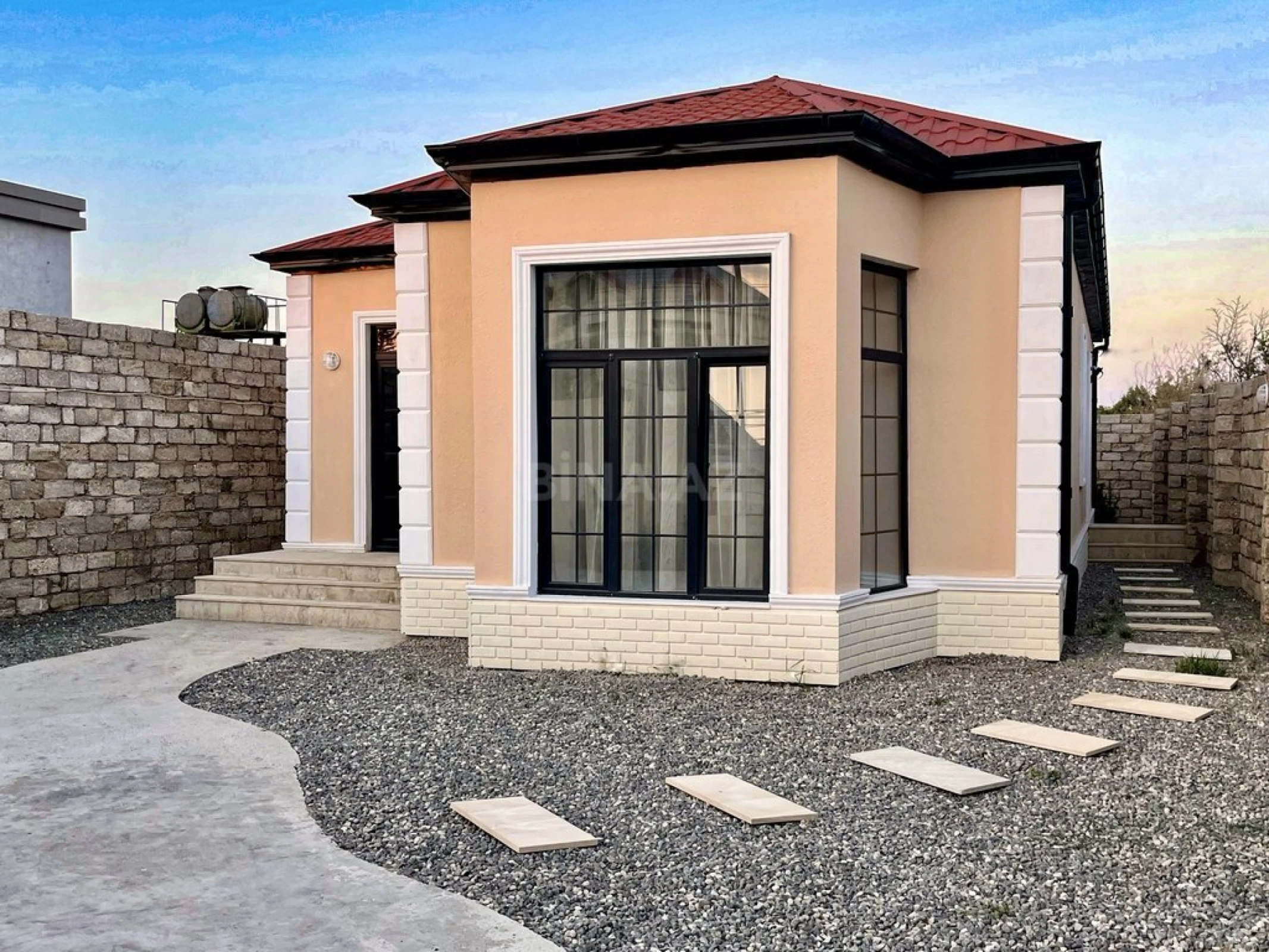 Satılır 3 otaqlı həyət evi 110 m²