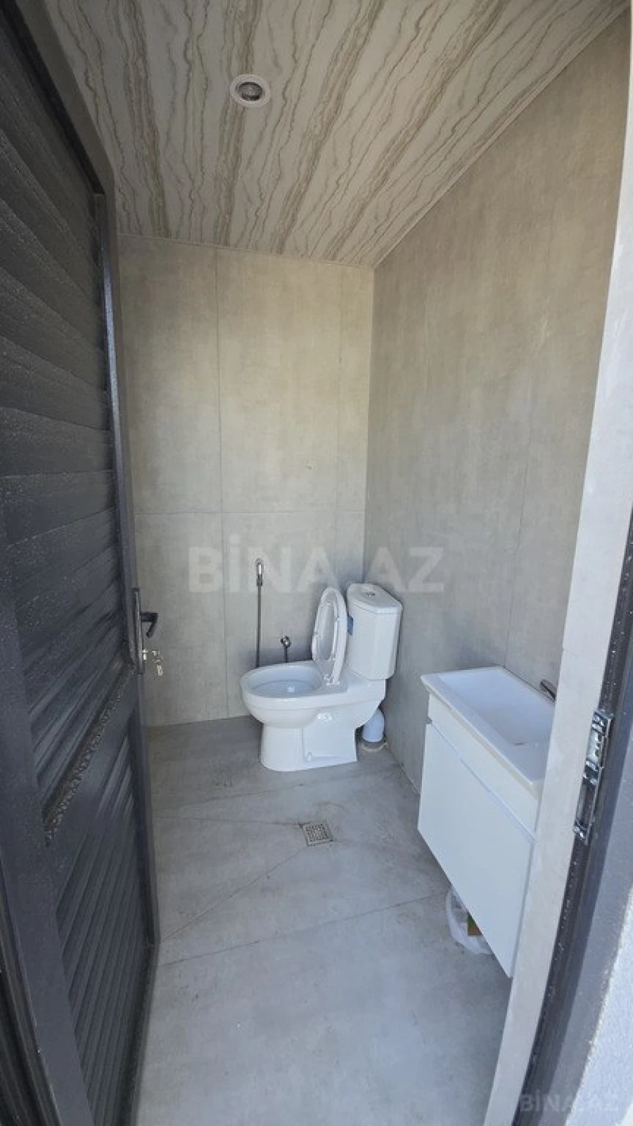 Satılır 4 otaqlı həyət evi 166 m²