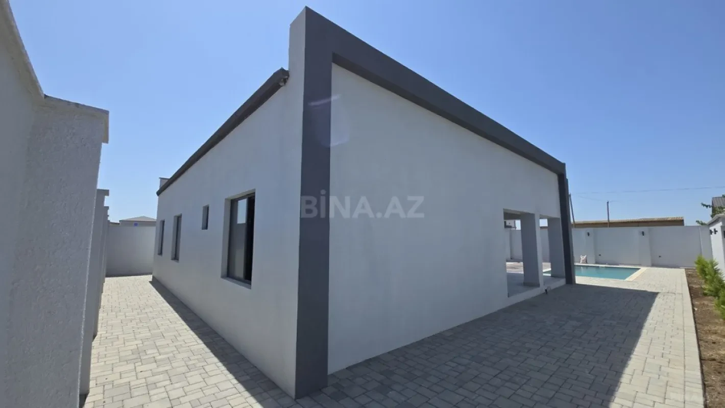 Satılır 4 otaqlı həyət evi 166 m²