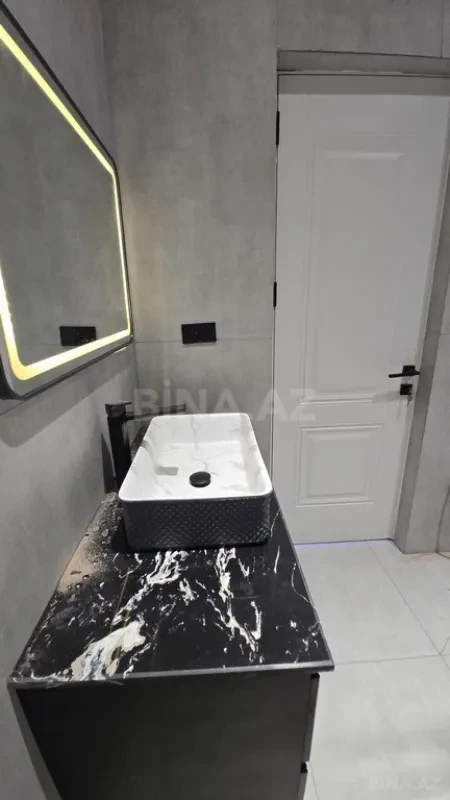 Satılır 4 otaqlı həyət evi 166 m²