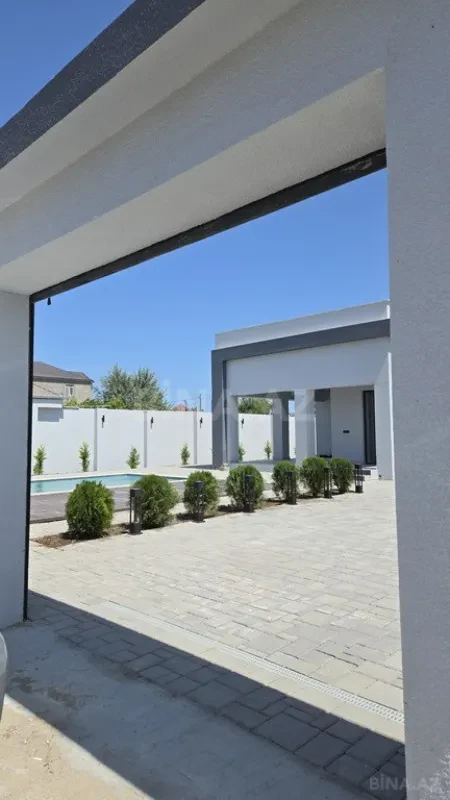 Satılır 4 otaqlı həyət evi 166 m²