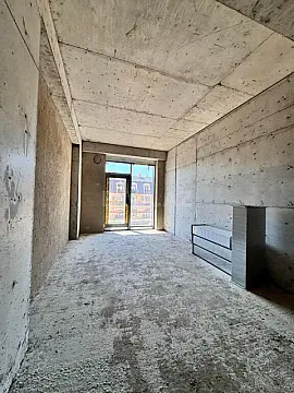 Satılır 3 otaqlı mənzil 137 m²