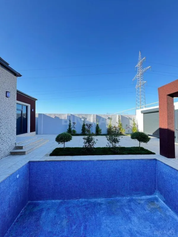 Satılır 4 otaqlı həyət evi 170 m²