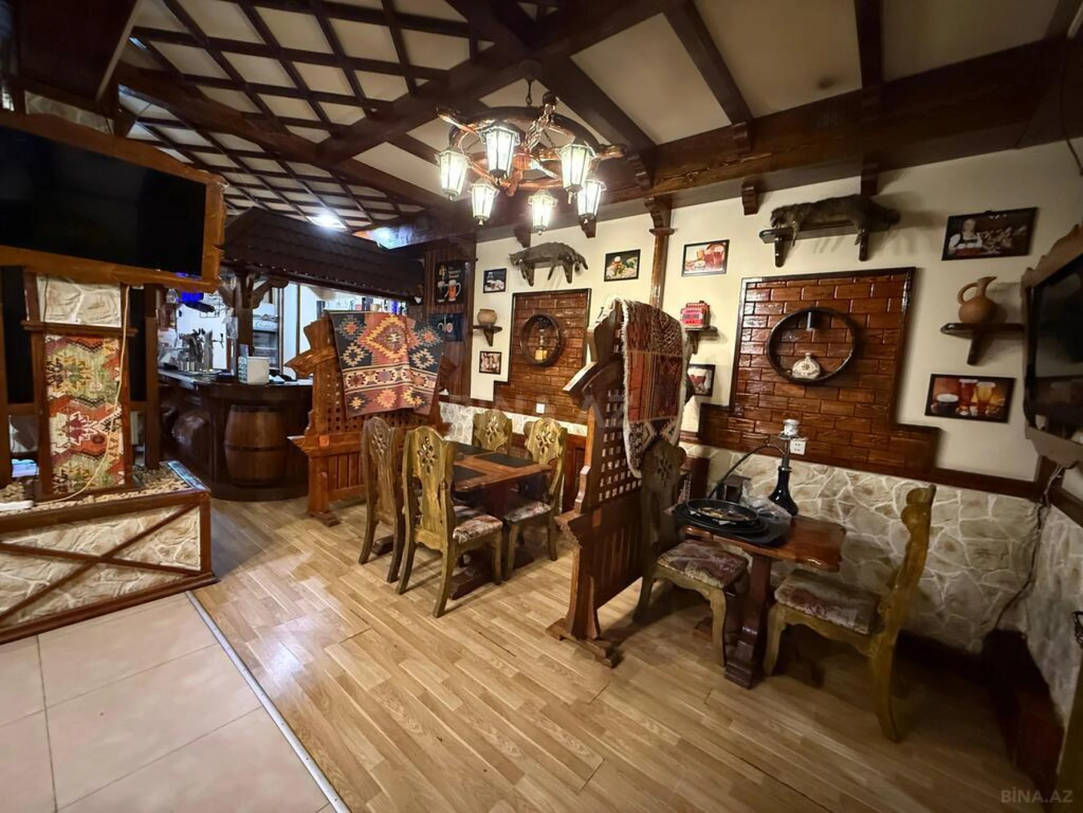 Satılır obyekt 270 m²