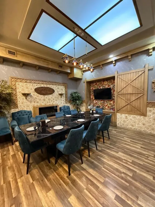 Satılır obyekt 270 m²