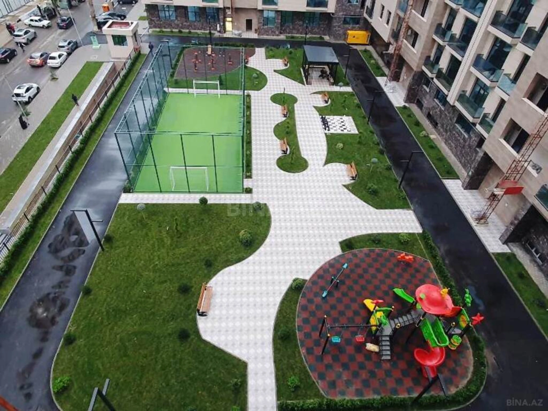 Satılır 3 otaqlı mənzil 120 m²