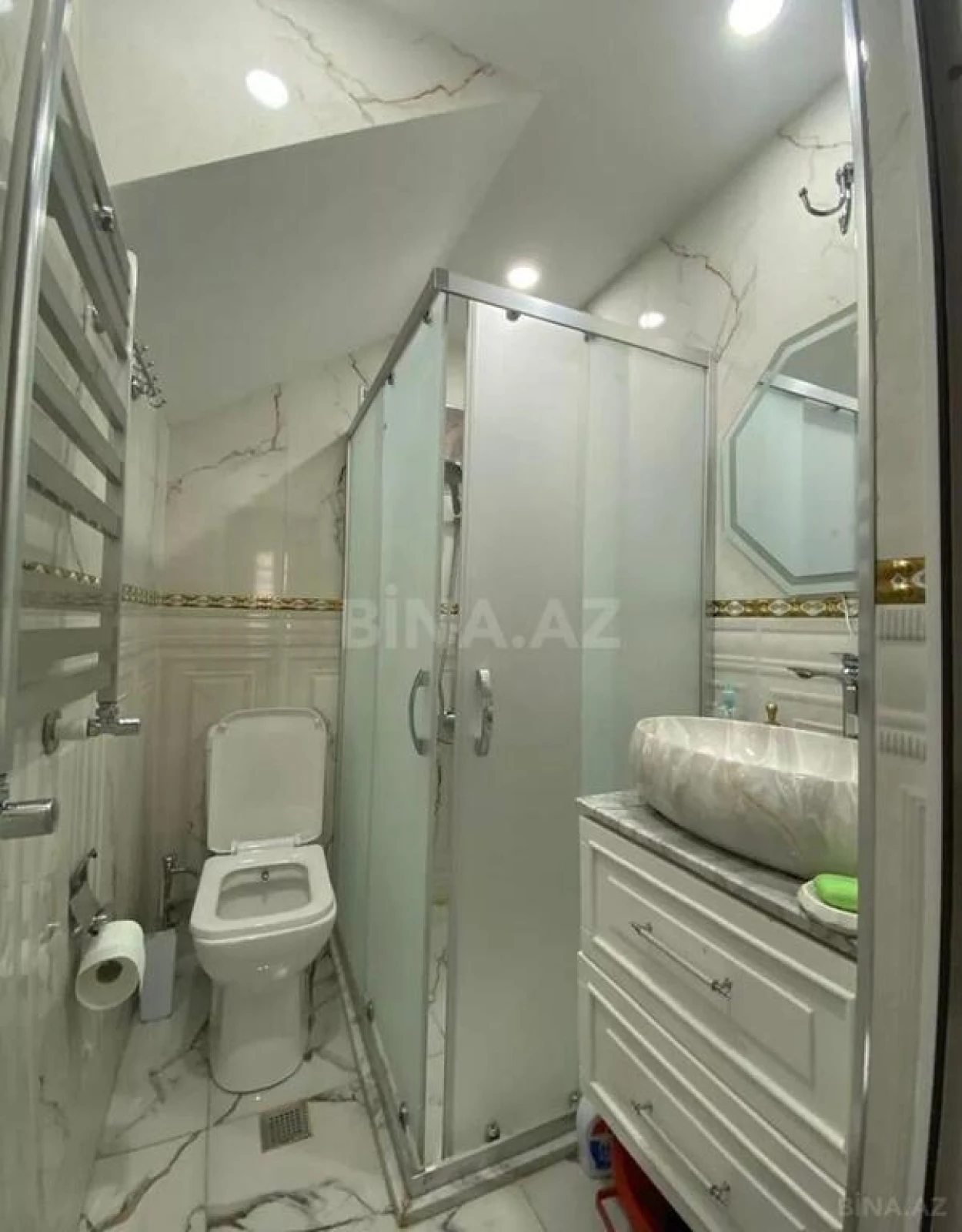 Satılır 4 otaqlı həyət evi 168 m²