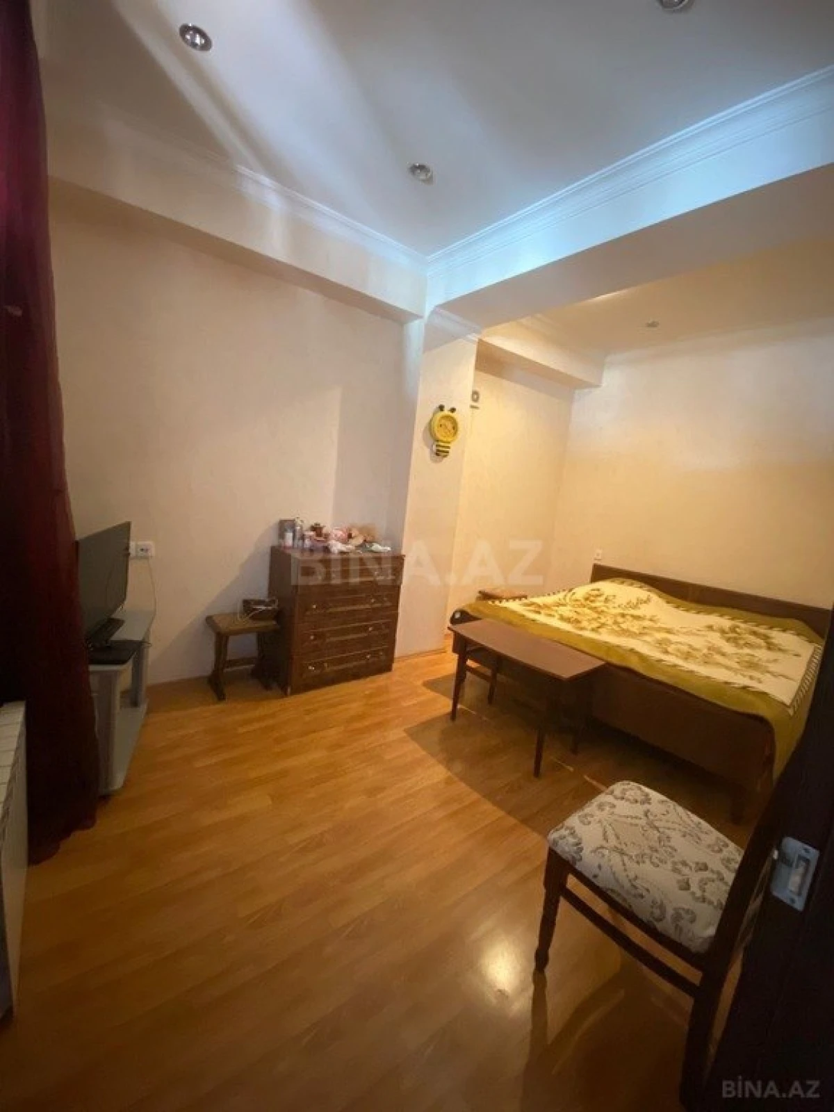 Satılır 2 otaqlı mənzil 75 m²