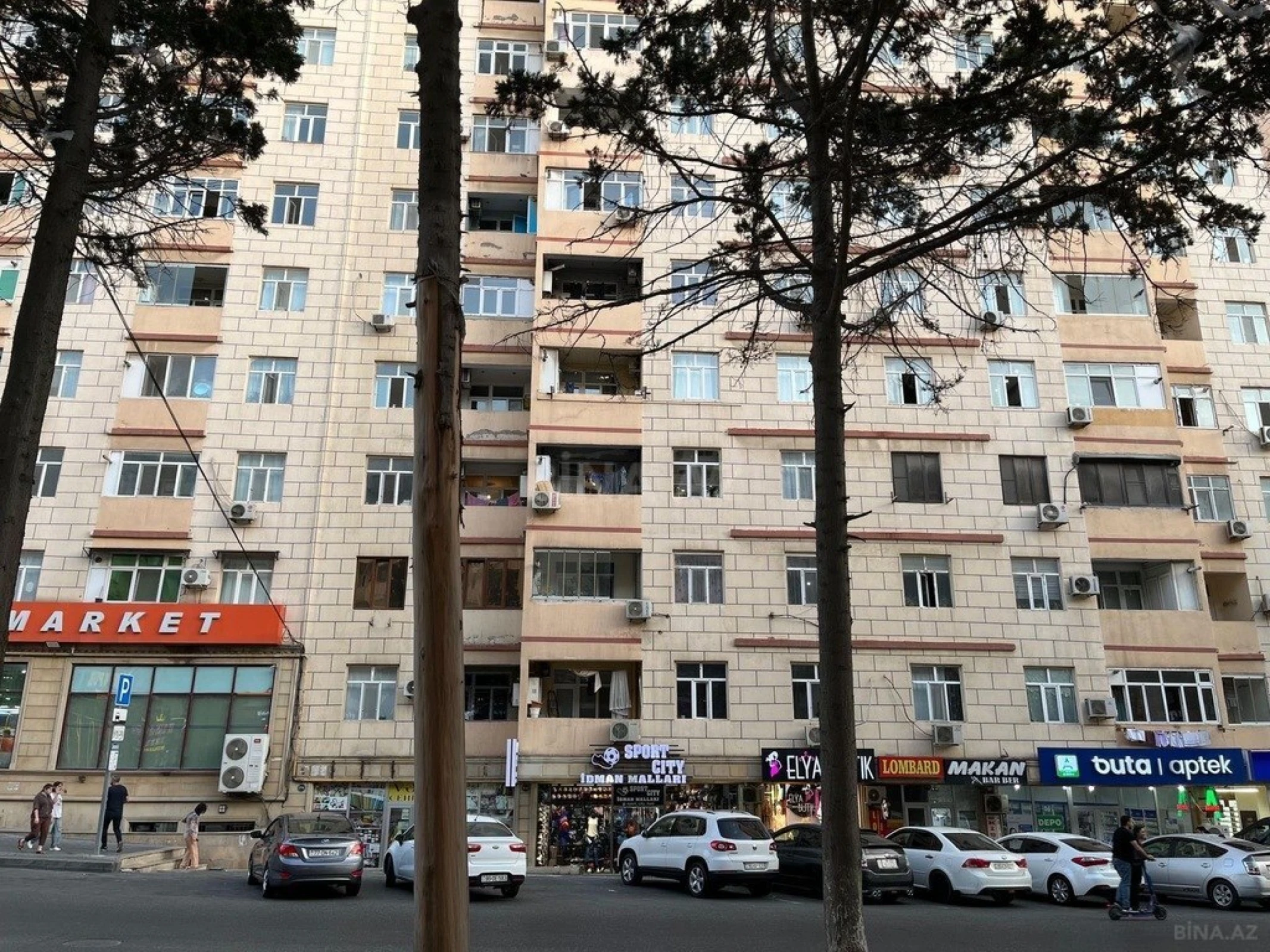Satılır 2 otaqlı mənzil 75 m²