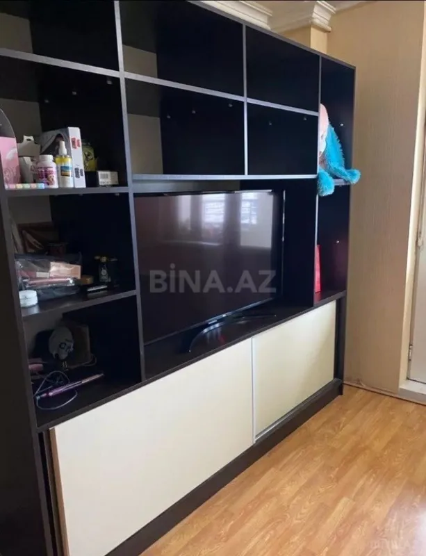 Satılır 2 otaqlı mənzil 75 m²