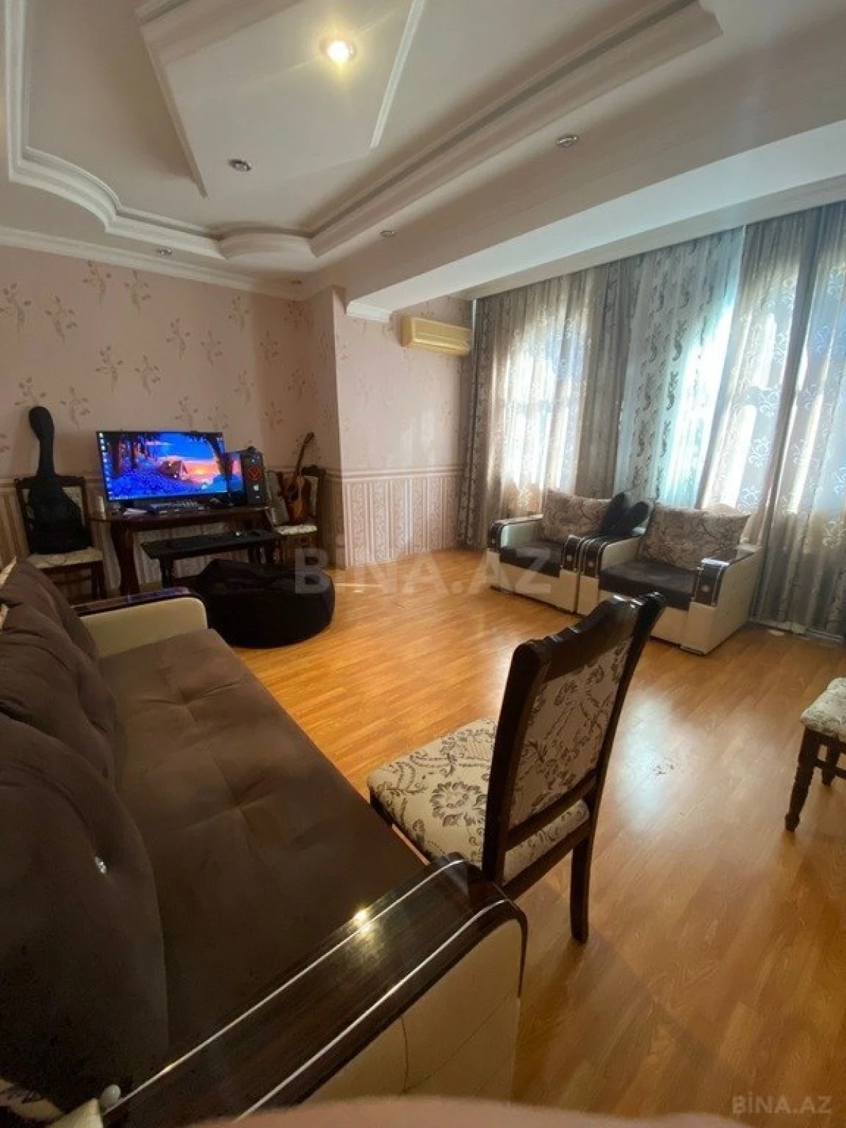 Satılır 2 otaqlı mənzil 75 m²