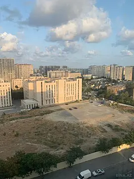 Satılır 3 otaqlı mənzil 145 m²