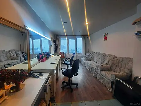 Satılır obyekt 27 m²