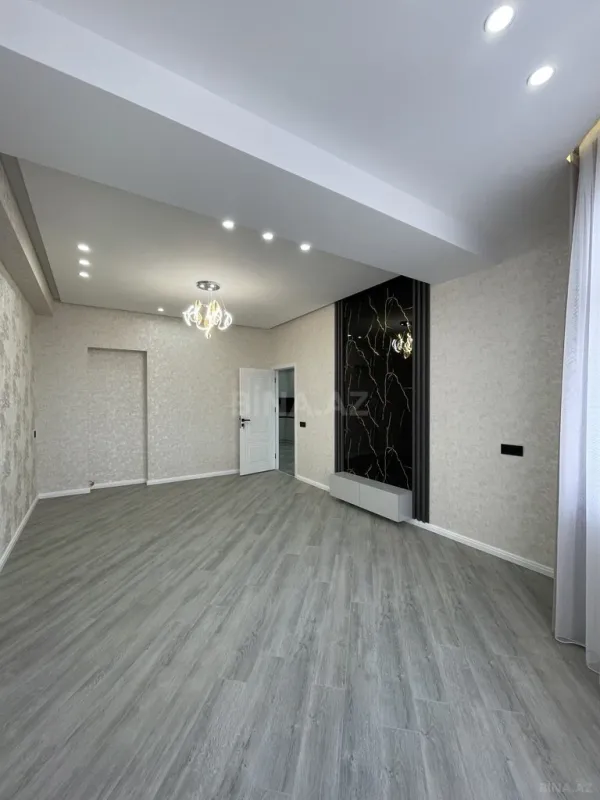 Satılır 2 otaqlı mənzil 67 m²