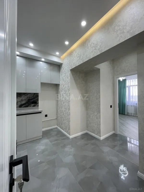 Satılır 2 otaqlı mənzil 67 m²