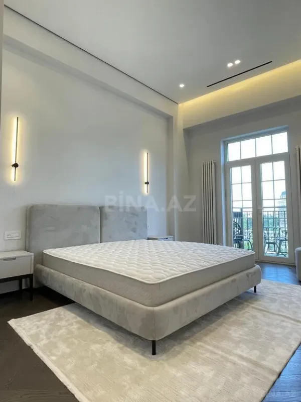 Kirayə verilir 3 otaqlı mənzil 120 m²