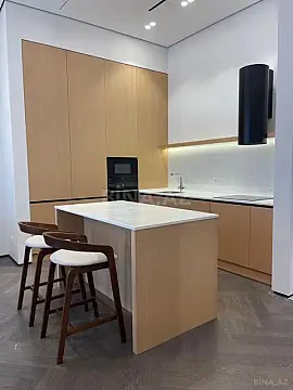 Kirayə verilir 3 otaqlı mənzil 120 m²