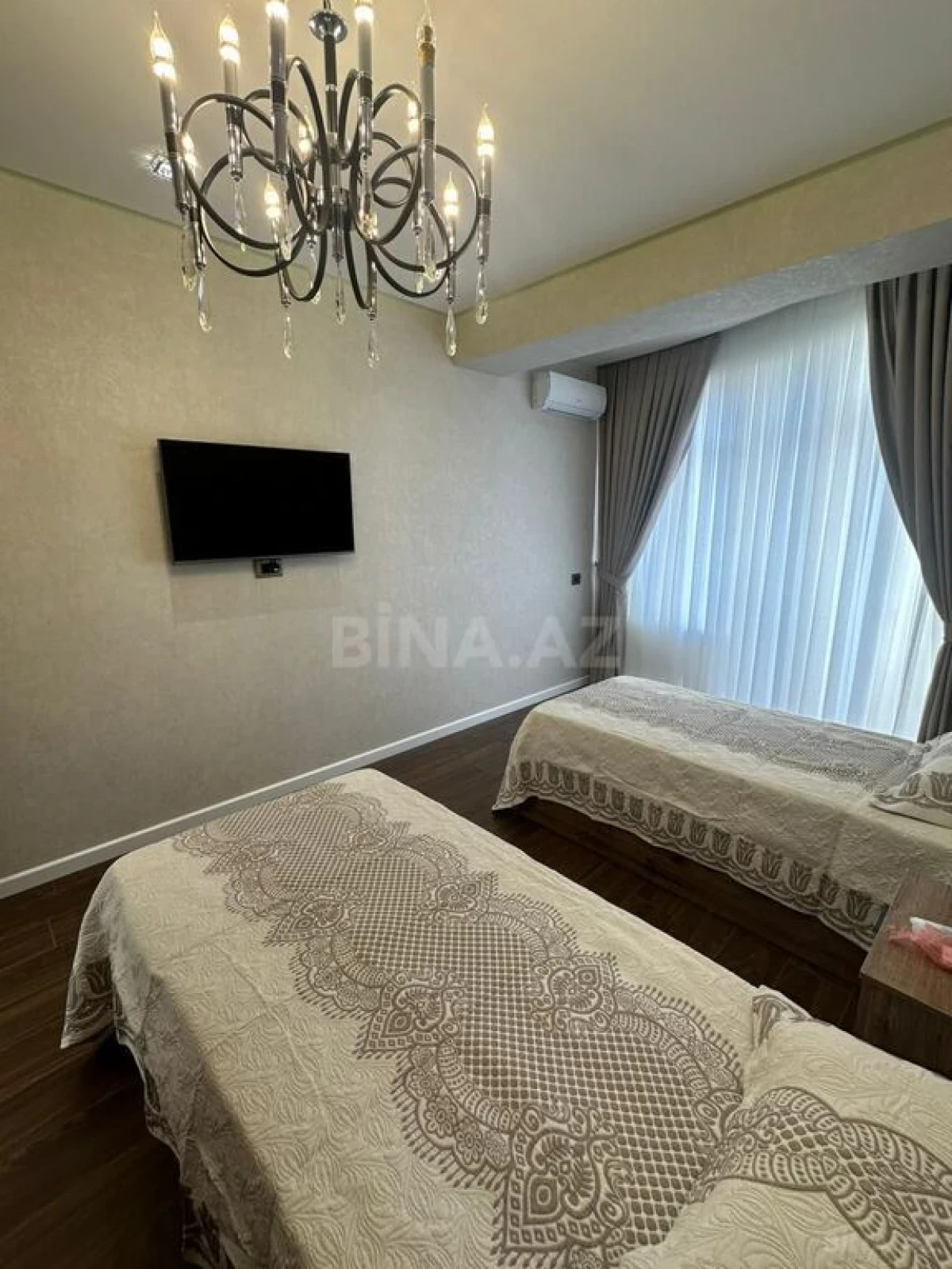 Kirayə verilir 3 otaqlı mənzil 120 m²