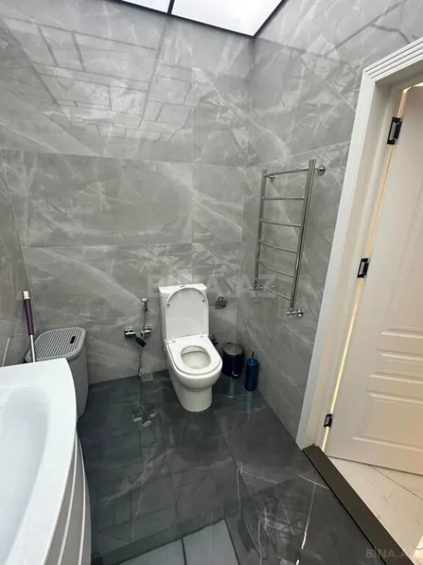 Kirayə verilir 3 otaqlı mənzil 120 m²