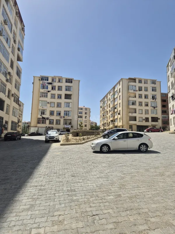 Satılır 1 otaqlı mənzil 54 m²