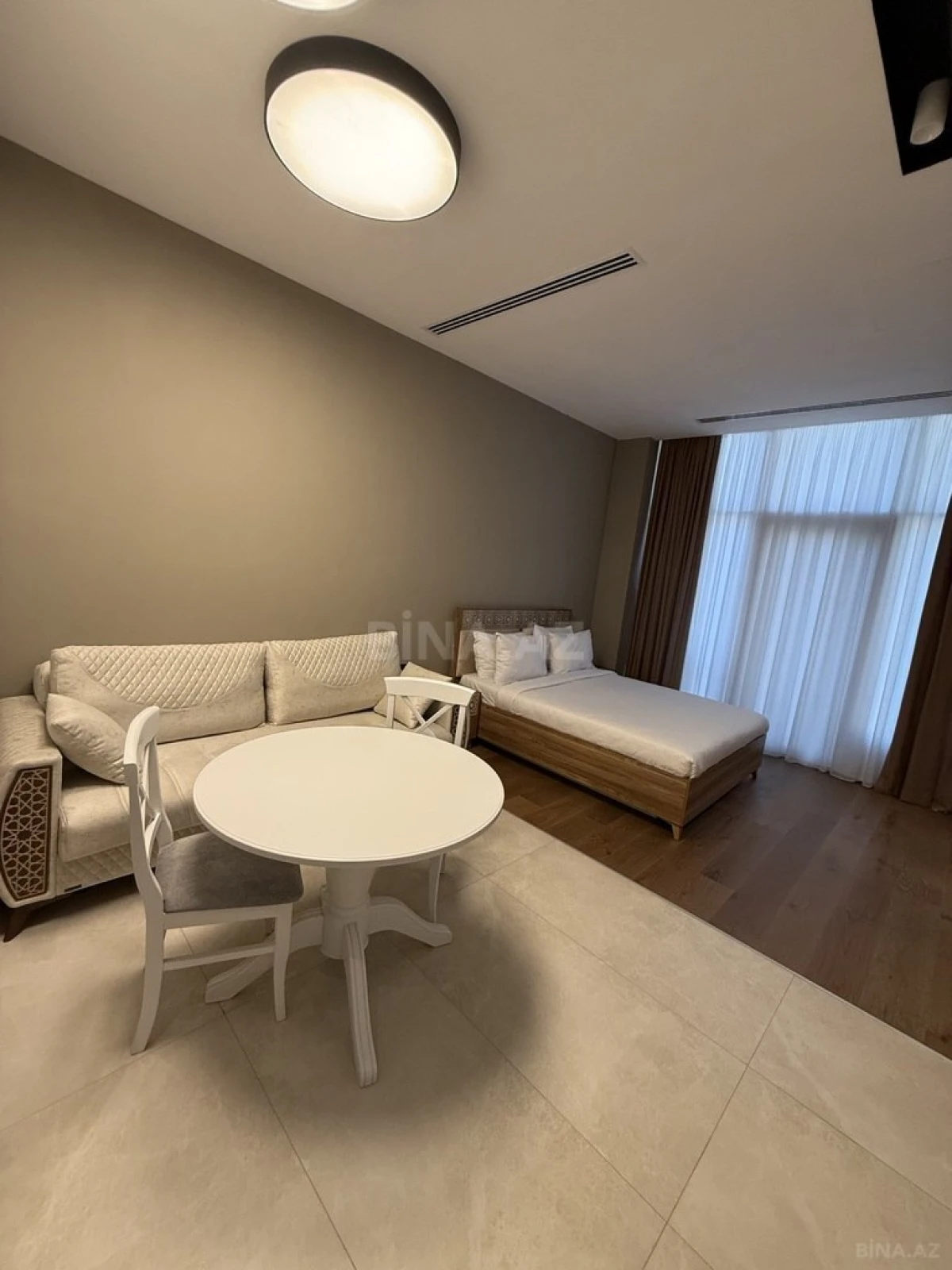 Kirayə verilir 1 otaqlı mənzil 50 m²