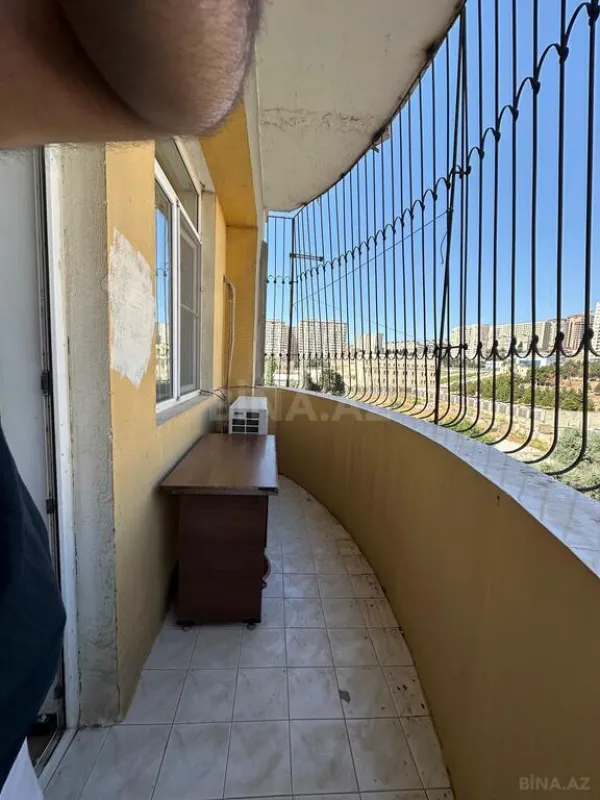 Satılır 3 otaqlı mənzil 150 m²