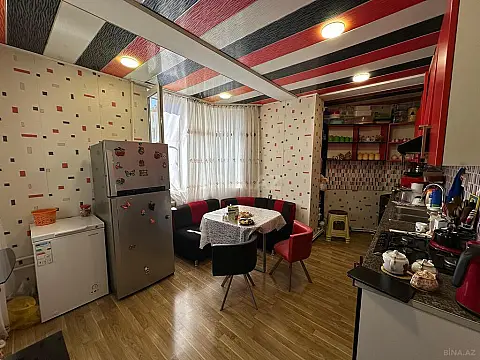 Satılır 3 otaqlı mənzil 150 m²