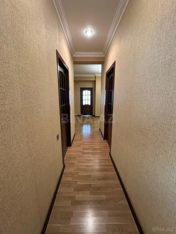 Satılır 3 otaqlı mənzil 150 m²