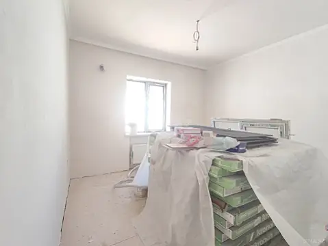 Satılır obyekt 600 m²