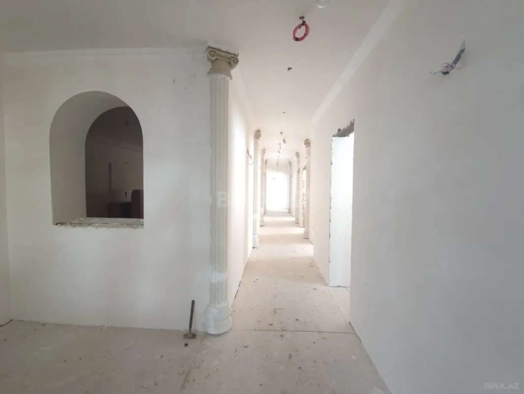 Satılır obyekt 600 m²