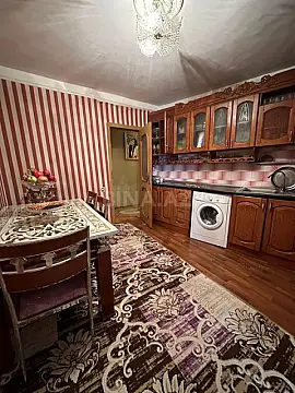 Satılır 4 otaqlı mənzil 110 m²