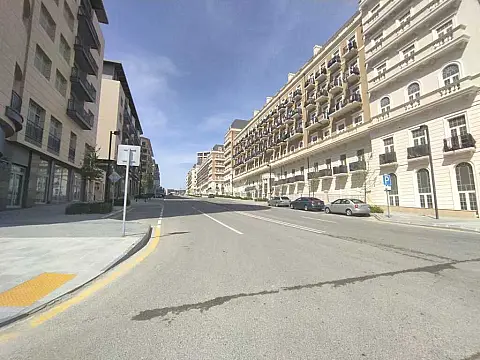 Satılır 3 otaqlı ofis 93 m² — Bakı 3 otaq 93.00 m²