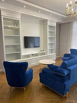 Kirayə verilir 3 otaqlı mənzil 160 m²