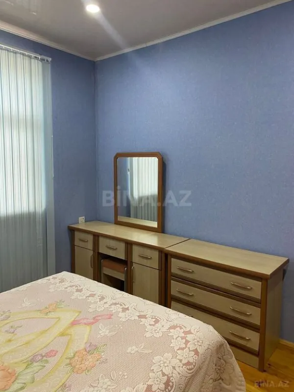Kirayə verilir 6 otaqlı həyət evi 280 m²