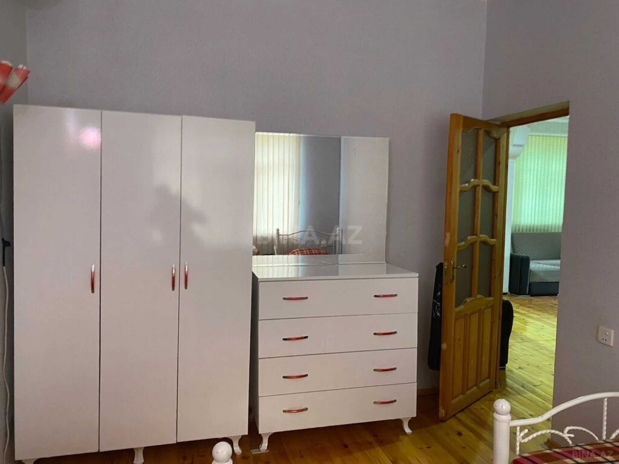Kirayə verilir 6 otaqlı həyət evi 280 m²