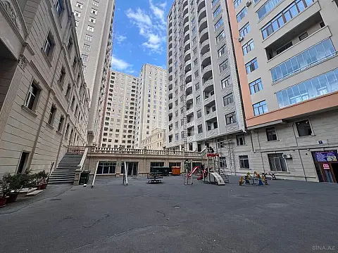 Satılır 3 otaqlı mənzil 140 m² — Bakı 3 otaq 140.00 m²
