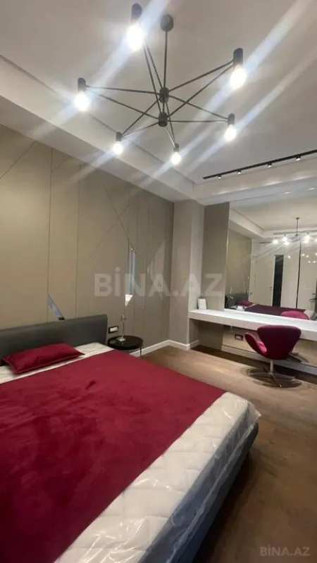 Kirayə verilir 2 otaqlı mənzil 80 m²
