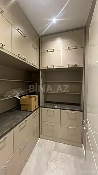 Kirayə verilir 2 otaqlı mənzil 80 m²