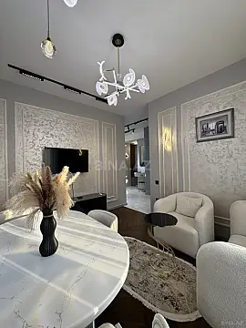 Satılır 2 otaqlı mənzil 52 m²