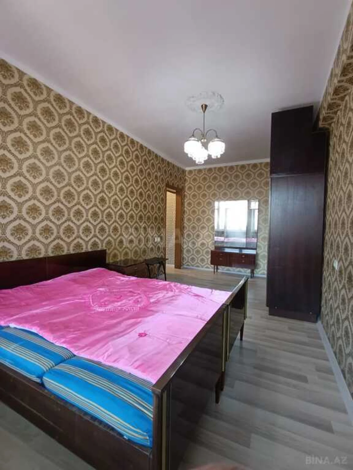 Satılır 3 otaqlı mənzil 85 m²