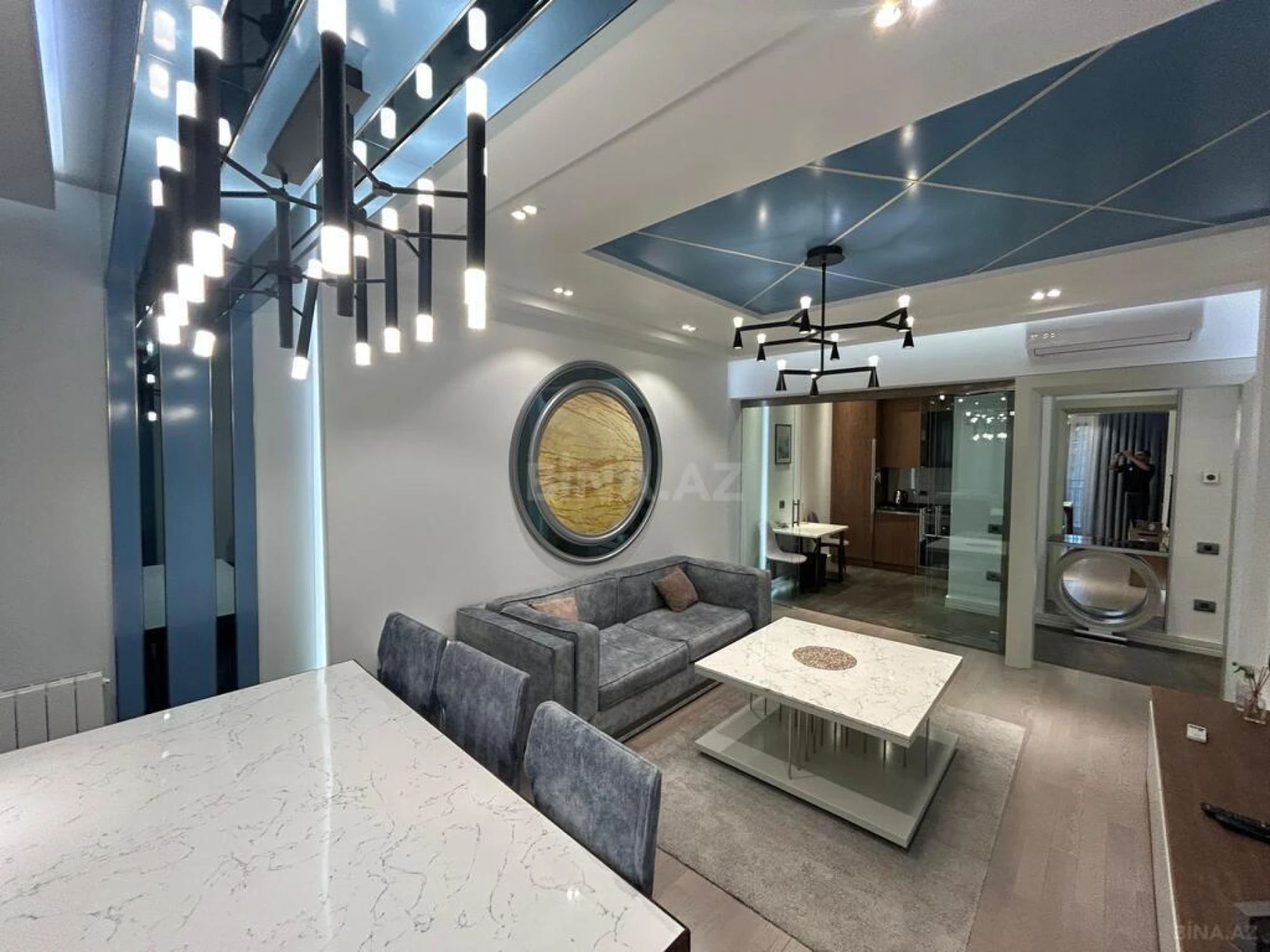 Kirayə verilir 2 otaqlı mənzil 80 m²