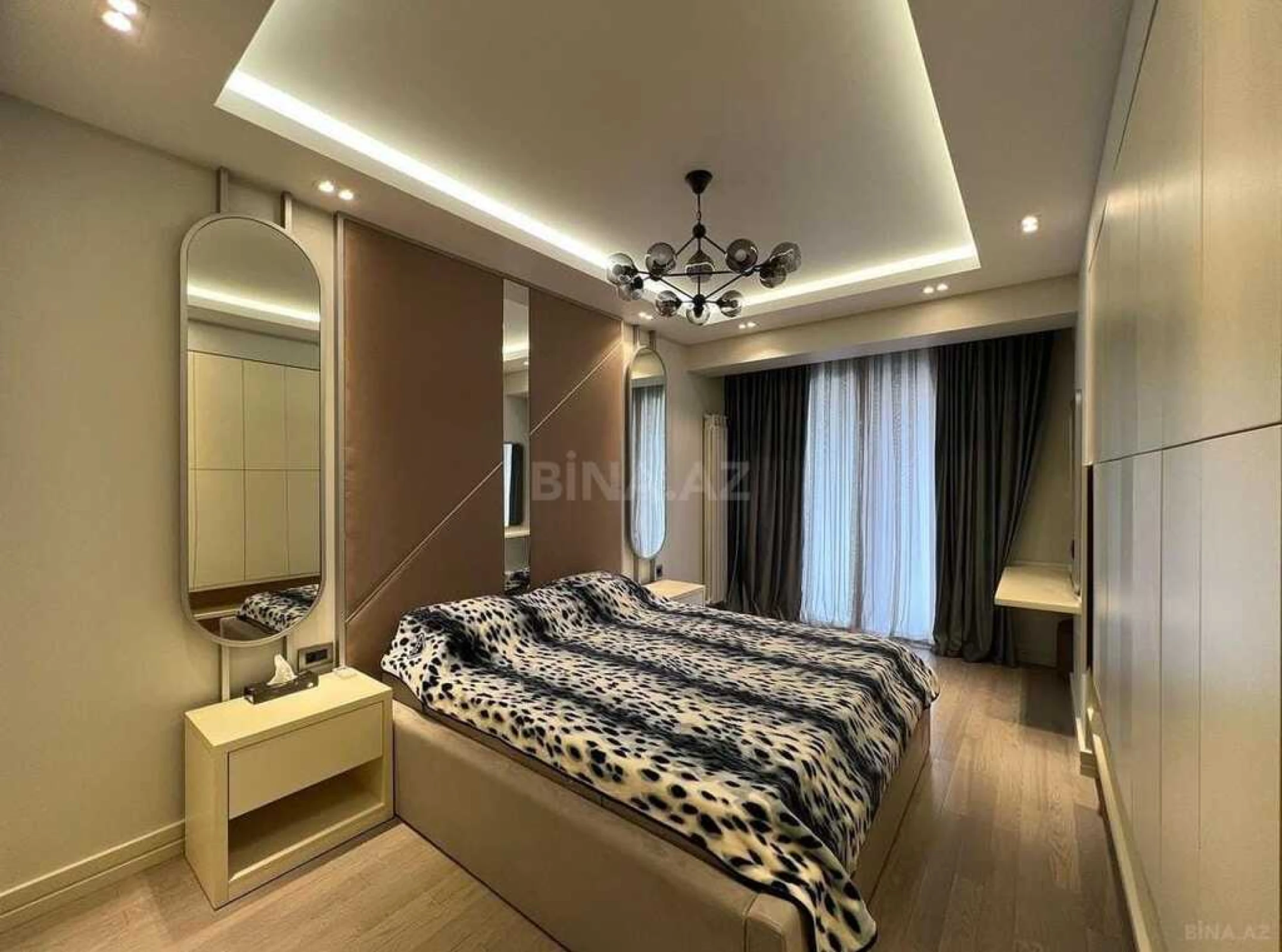 Kirayə verilir 2 otaqlı mənzil 80 m²