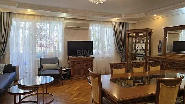 Satılır 3 otaqlı mənzil 90 m²