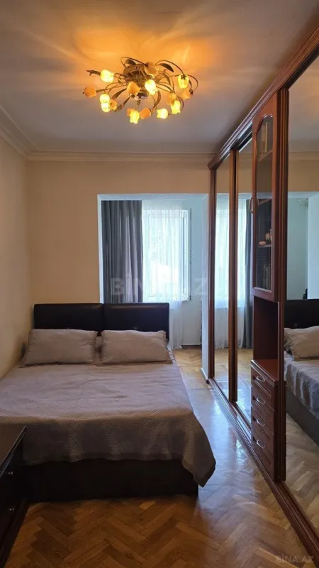 Satılır 3 otaqlı mənzil 90 m²