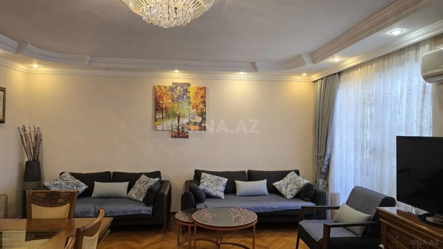 Satılır 3 otaqlı mənzil 90 m²