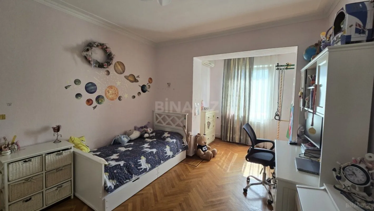 Satılır 3 otaqlı mənzil 90 m²