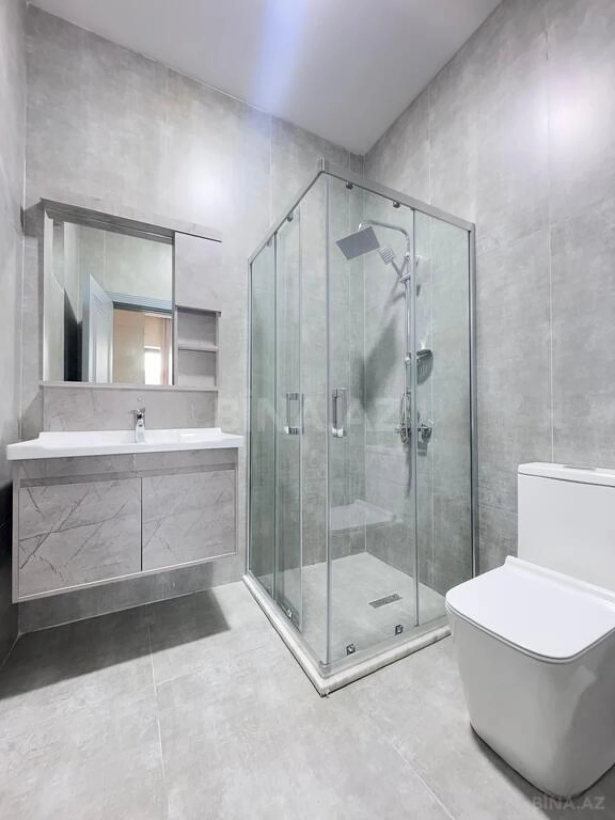 Satılır 4 otaqlı həyət evi 165 m²