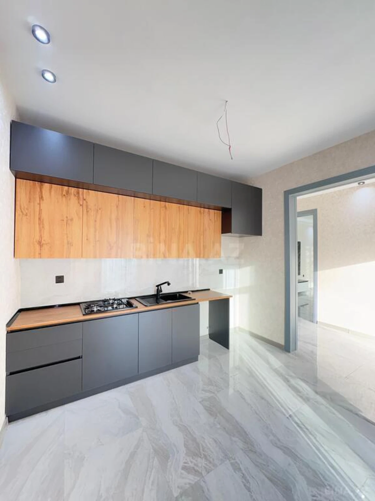 Satılır 4 otaqlı həyət evi 165 m²